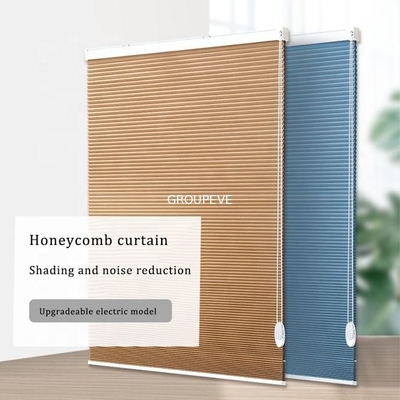 購入 蜜蜂の巣のカーテンの窓100%のポリエステル蜜蜂の巣のブラインドは生地を影で覆う オンライン製造